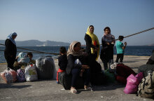 Στην Ελευσίνα 700 αιτούντες άσυλο από τη Σάμο  