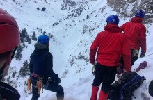 Φωτογραφίες από την επιχείρηση για τον εντοπισμό των τριών αναρριχητών στα Καλάβρυτα © Πυροσβεστικό Σώμα