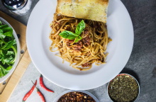 20 πανεύκολες συνταγές για μακαρόνια για όλα τα γούστα