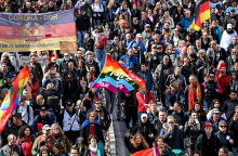 Στουτγάρδη: Διαδήλωση κατά των μέτρων για την πανδημία 