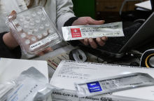 ΞΕΚΙΝΗΣΕ Η ΔΙΑΘΕΣΗ ΤΩΝ SELF TEST ΓΙΑ ΚΟΡΟΝΟΪΟ ΣΤΑ ΦΑΡΜΑΚΕΙΑ