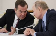 medvedev-putin