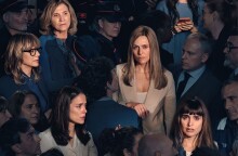 Intimitad: Η τηλεοπτική σειρά «Παραβίαση Ιδιωτικότητας» στο Netflix για το revenge porn που αντλεί έμπνευση από αληθινές ιστορίες στην Ισπανία