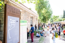 Δήμος Αθηναίων: Tο Πάρκο Ελευθερίας επανασυστήνεται ως κόμβος συνάντησης, γνώσης, και πολιτισμού - Σύγχρονο υπαίθριο αναγνωστήριο και νέοι θεματικοί κήποι.