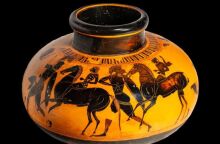 Επαναπατρίζονται 86 ελληνικές αρχαιότητες από ιδιωτική συλλογή του εξωτερικού