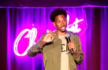 Jak Knight 1994-2022: Ποιος ήταν ο stand up comedian που έφυγε από τη ζωή σε ηλικία 28 ετών