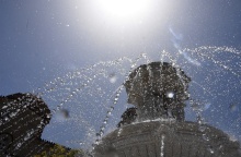 Σιντριβάνι με νερό