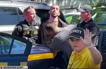 Ο δράστης της επίθεσης στον Σαλμάν Ρούσντι