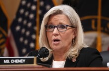 Η Λιζ Τσέινι