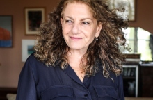 Η συγγραφέας Ρέα Γαλανάκη