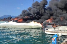 Κέρκυρα - Φωτιά σε σκάφη 