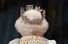 Πέθανε η Βασίλισα Ελισάβετ Β' σε ηλικία 96 ετών - 14 πράγματα που δεν της επέτρεψε η ανατροφή και το αξίωμά της να πραγματοποιήσει.