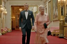 Το σποτ που γύρισε η Βασίλισσα Ελισάβετ με τον Ντάνιελ Κρεγκ ως James Bond για την τελετή έναρξης των Ολυμπιακών Αγώνων του Λονδίνου το 2012