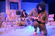 "Περιμένοντας τον Γκοντό" από το θέατρο ΑντίΛογος