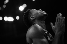 Ο Γιάννης Αντετοκούνμπο