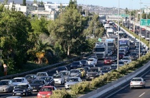 Κίνηση: Αυτοκίνητα σχηματίζουν ουρές στον Κηφισό