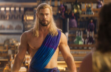 Ο Κρις Χέμσγουορθ ως Θορ στην ταινία «Thor: Love and Thunder»