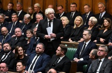 Μπόρις Τζόνσον: Τον Βλαντίμιρ Πούτιν ευχαρίστησε κατά λάθος ο πρώην πρωθυπουργός για την «εμπνευσμένη ηγεσία του», από το βήμα της Βουλής των Κοινοτήτων.