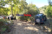 Οχήματα και διασώστες στην έρευνα για τον εντοπισμό του ηλικιωμένου στις Σέρρες