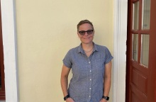 Chris Nee: Συνέντευξη με τη δημιουργό και διευθύντρια παραγωγής σειρών κινουμένων σχεδίων του Netflix για τις μεγάλες animation επιτυχίες, τη διαφορετικότητα στην ψυχαγωγία και τη ζωή. 