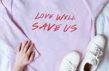 Ο Δήμος Θεσσαλονίκης δημιουργεί κοινωνικό κατάστημα που θα δωρίζει καινούργια και μεταχειρισμένα ρούχα σε άστεγους και άπορους - Πώς θα λειτουργεί.