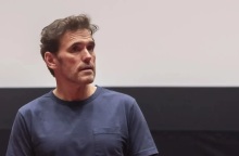 Ο σταρ του Χόλιγουντ Ματ Ντίλον βρίσκεται στην Ελλάδα στο πλαίσιο των γυρισμάτων για τη νέα του ταινία «Haunted Heart» - Η ανάρτηση του Ορέστη Ανδρεαδάκη.