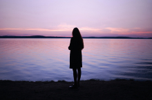 Ένα κορίτσι. 