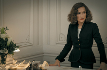 Κριτική ταινίας: Η κυρία Χάρις πάει στο Παρίσι (Mrs Harris goes to Paris)