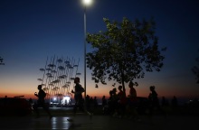10ος Διεθνής Νυχτερινός Ημιμαραθώνιος Θεσσαλονίκης – ZeniΘ: 14.000 δρομείς θα ξεχυθούν στους δρόμους της πόλης το Σάββατο 15/10 - Αναλυτικά το πρόγραμμα.