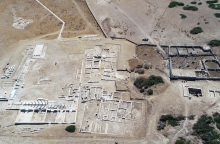 Δεσποτικό Κυκλάδων: Σπουδαία ευρήματα  αποκαλύπτουν οι φετινές ανασκαφικές εργασίες στη θέση Μάντρα - Πότε θα είναι επισκέψιμο. 