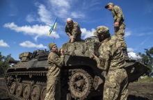 Οι Ουκρανοί ξεκίνησαν αντεπίθεση στη Χερσώνα, σύμφωνα με τις ρωσικές αρχές - Οι πολίτες καλούνται με μηνύματα να εγκαταλείψουν την κατεχόμενη πόλη.