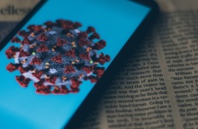 Θύελλα αντιδράσεων έχει προκαλέσει η είδηση δημιουργήθηκε εργαστηριακά ένα σούπερ στέλεχος κορωνοϊού - Το Πανεπιστήμιο της Βοστώνη κάνει λόγο για «ανακρίβειες».