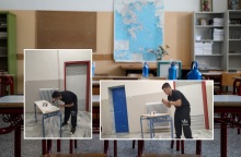 Λάρισα: Μαθητής του 1ου ΕΠΑΛ Τυρνάβου επισκευάζει τα θρανία του σχολείου στα διαλείμματα - Η ανάρτηση του καθηγητή του έγινε viral.