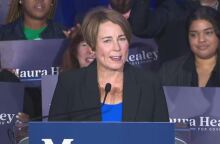 Μάουρα Χίλεϊ, η πρώτη ανοιχτά ομοφυλόφιλη κυβερνήτης στην ιστορία των ΗΠΑ