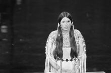 Πέθανε η Ινδιάνα που παρέλαβε το Όσκαρ του Μάρλον Μπράντο το 1973