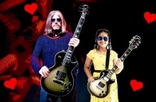 9χρονο κορίτσι εντυπωσιάζει, παίζοντας Tool με την κιθάρα που της έχει χαρίσει ο Adam Jones