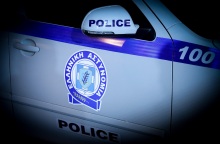 Άγιος Παντελεήμονας: Συνελήφθη γνωστός τράπερ για παράνομη οπλοκατοχή – Οι Αρχές εντόπισαν στο αυτοκίνητό του πιστόλι, μαχαίρια και πυρομαχικά. 