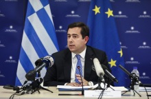 Ο υπουργός Μετανάστευσης και Ασύλου, Νότης Μηταράκης, απαντά σε άρθρο του Guardian - «Παρουσιάζει στρεβλή εικόνα για το μεταναστευτικό στη χώρα μας».