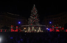 thessaloniki-dentro-xristougena-2022