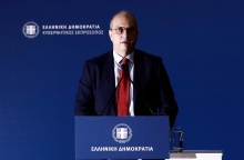 Qatargate: Ο κυβερνητικός εκπρόσωπος Γιάννης Οικονόμου στρέφει πυρά στον Νίκο Ανδρουλάκη μετά τις αποκαλύψεις για εμπλοκή της Εύας Καϊλή στο σκάνδαλο διαφθοράς.