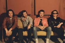 Release Athens 2023: Arctic Monkeys, The Hives και Willie J Healey έρχονται στην Αθήνα, στην Πλατεία Νερού, την Τετάρτη 19 Ιουλίου 2023