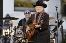 Οι γηραιότεροι εν ζωή μουσικοί για το 2023. 43 θρύλοι της μουσικής που είναι ακόμα μαζί μας