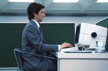 «Severance» σε σκηνοθεσία Μπεν Στίλερ και Ίφα ΜακΑρντλ στην Apple TV+