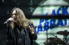 Ο Όζι Όζμπορν ανακοινώνει ότι αποσύρεται από τις περιοδείες και ακυρώνει τις υπόλοιπες συναυλίες του στην Ευρώπη: Η ανάρτηση - αφιέρωση στους θαυμαστές του.