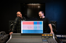 Επίσκεψη στα Soundflakes Recording Studios: Ο Γιώργος Σερλιδάκης και ο Νίκος Παπαδόπουλος μιλούν για τη διαδικασία ηχογράφησης, την παραγωγή και την ολοκλήρωση ενός άλμπουμ