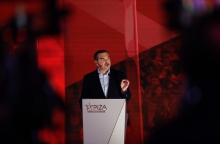 Τα διλήμματα των εκλογών που θέτει ο Αλέξης Τσίπρας, οι διατυπώσεις περί «εκτροπής» και τα αναπάντητα ερωτήματα από την περίοδο διακυβέρνησης του ΣΥΡΙΖΑ