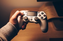 Πώς τα βιντεοπαιχνίδια μπορούν να βοηθήσουν τα παιδιά να αποκτήσουν πολύτιμες δεξιότητες - Τα οφέλη του gaming και η απαραίτητη καθοδήγηση των κηδεμόνων.