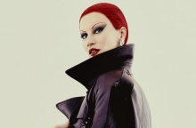 Η Ζιζέλ ποζάρει στο εξώφυλλο της ιταλικής Vogue - Η μεταμόρφωσή της για την πρώτη φωτογράφιση μετά το διαζύγιο από τον Τομ Μπρέιντι.