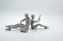 Το ChatGPT και ο ρόλος της τεχνητής νοημοσύνης στο μέλλον και την ταυτότητα του ανθρώπου.