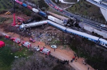 Σύγκρουση τρένων στα Τέμπη: Έμπρακτη στήριξη από τους φοιτητές νοσηλευτικής της Λάρισας - Συνδράμουν στην περίθαλψη και τις έκτακτες αιμοδοσίες.